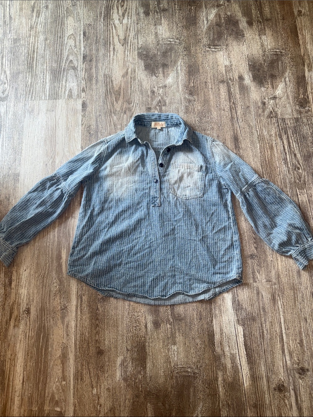 Listicle Faded Blue Casual Button-Up Shirt